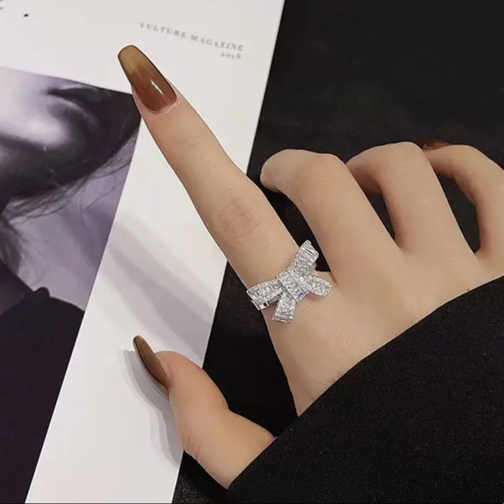 🌟Cute Sterling silver bow ring - Picture 3 of 4